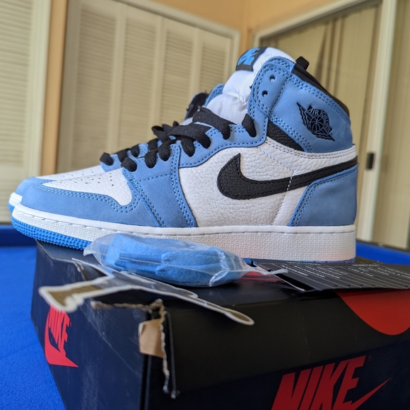 SOLD - Picture 2 of 6